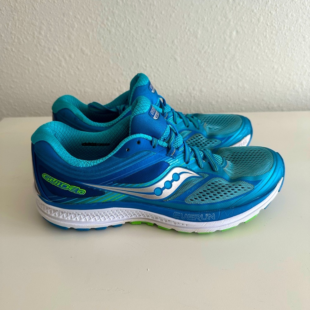 Saucony Guide 10 Running Shoes Women’s size 10.5